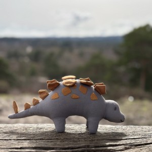 pol_pl_Przytulanka-dinozaur-Steggy-ThreadBear-Design-1342_7.jpg